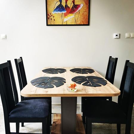 Pod Jasna 28 Appartement Częstochowa Buitenkant foto